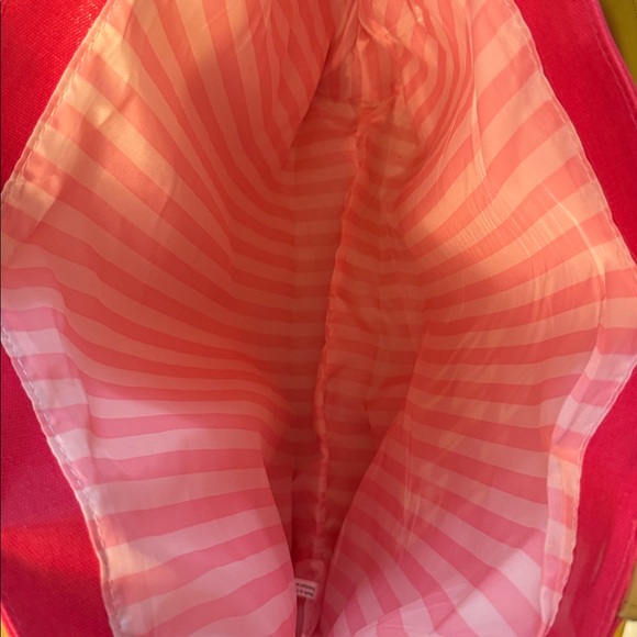 Victoria's Secret Make Me An Angel Vinyl Pink Weekender Tote Bag - Picture 9 of 10